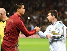 PG国际-包含字母哥巅峰对决，梅西与40激战MAD分钟，爆冷胜负难料！的词条