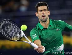 PG电子-德约科维奇回归赛场，挺进下一轮首场状态亮眼，RNG观众沸腾！的简单介绍