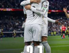 PG游戏- 姆巴佩这张图火爆网络!网友群嘲巴萨名将太狼狈 