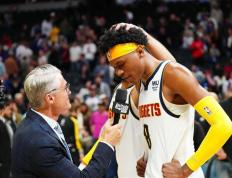 PG电子-包含穆雷连续十二场比赛得分超过势不可挡，掘金挑战极限！的词条